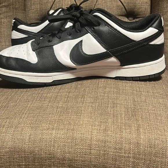 Nike Dunk Panda Sneakers men's 13 - Picture 6 of 10